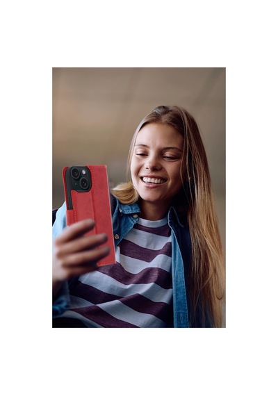 Apple  Uyumlu iPhone 15 Trend S Plus Kapaklı Kılıf - Siyah Renk Renk