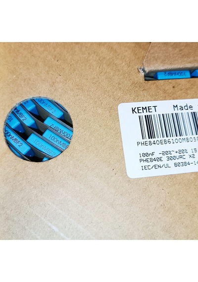 Phe840eb6100mb05r17t0 100nf 300vacx2 15mm %20 Kemet Polyester Kondansatör 5 Adet