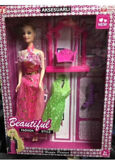 Efe Oyuncak Yedek Kıyafetli & Aksesuarlı Oyuncak Model Bebek Dilara 30 Cm