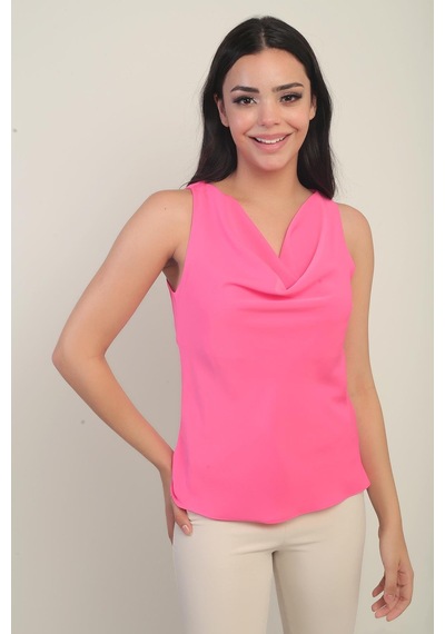 By Saygı Kadın Degaje Yaka Kolsuz Krep Saten Bluz-41070 Pembe By Saygı Kadın Degaje Yaka Kolsuz Krep Saten Bluz-41070 Pembe