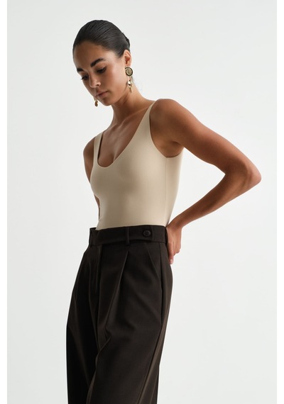 Açelyaokcu Premium Darcy V Yaka Bodysuit Bej