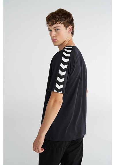 Hummel Archive S/s 912209-2001 Siyah Erkek T-shirt Siyah