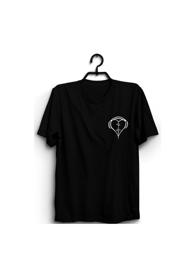 Stoned&Fame Siyah Kulaklık Kalp Ritim Müzik Baskılı T-shirt SIYAH