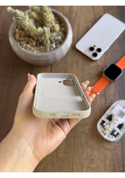 Apple iPhone 16 Uyumlu Kadife Yüzeyli Magsafe Uyumlu Premium Kılıf Soocase691 Gri