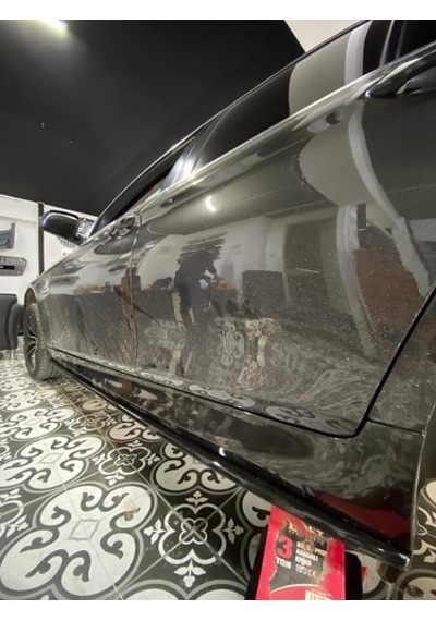 Bmw F10 Marşpiyel Lipi Alt Bıçak Parlak Siyah