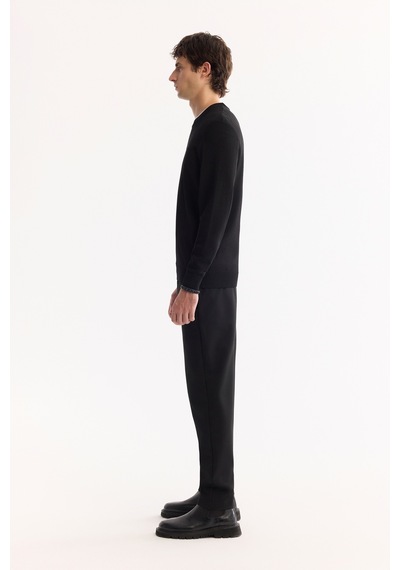 Avva Erkek Siyah Bisiklet Yaka Rayon Tüylenmeyen Dokulu Triko Regular Fit Kazak A52y5018 Avva Erkek Siyah Bisiklet Yaka Rayon Tüylenmeyen Dokulu Triko Regular Fit Kazak A52y5018