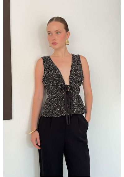 Verymoda V Yaka Belden Bağcıklı Pullu Yelek Bluz D3135 Siyah