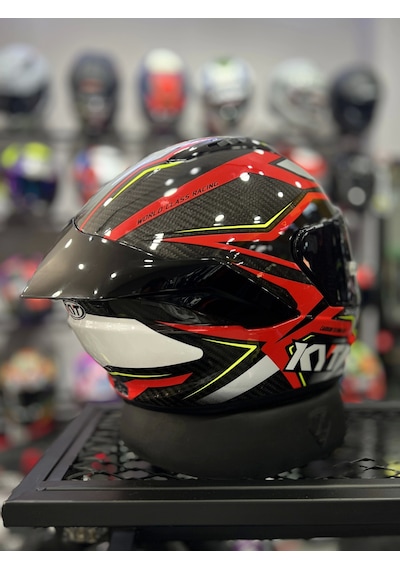Kyt NZ-Race +1 Siyah Vizör Motosiklet Kaskı Kırmızı
