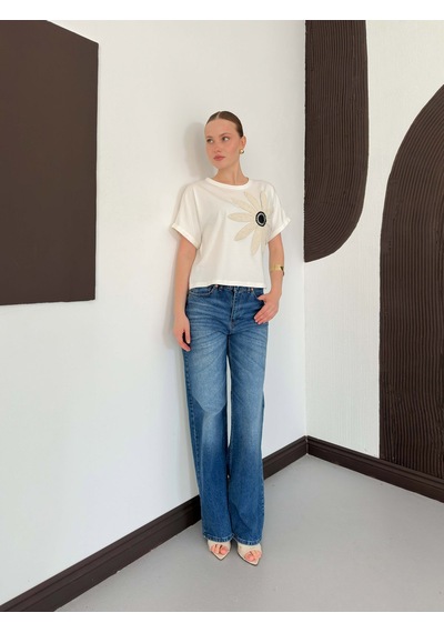 Verymoda Çiçek Detaylı Tişört D2910 Krem