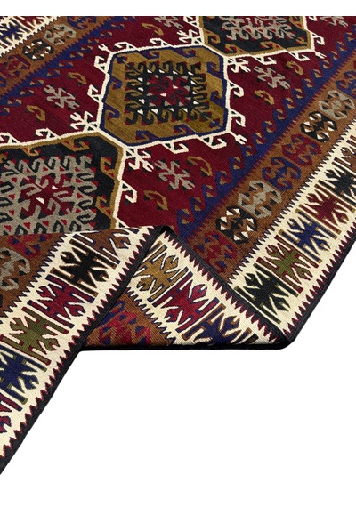 El Dokuması Uşak Eşme Kilimi 120x230 Kök Boyası %100 Doğal Yün Kilim Renkli