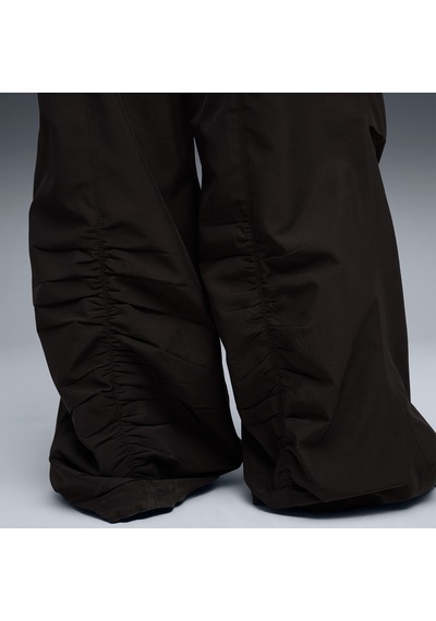 Puma Wardrobe Essentials Parachute Kadın Siyah Pantolon 632044 2800282