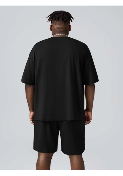 Unisex Oversize Chicago 23 Baskılı Siyah Bisiklet Yaka T-shirt Şort Siyah Unisex Oversize Chicago 23 Baskılı Siyah Bisiklet Yaka T-shirt Şort Siyah