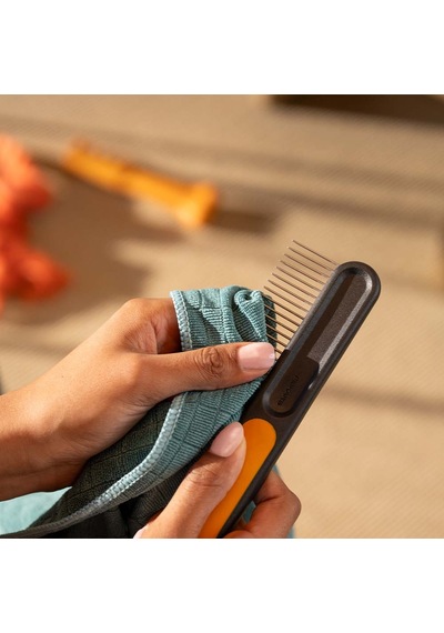 Fiskars Kedi Ve Köpek Tüy Açıcı Geniş Dişli Tarak Fk-2009134 Fiskars