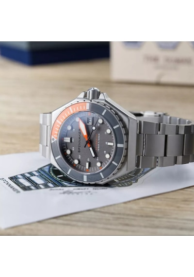 Spinnaker Dumas Sp-5081-ll Otomatik Erkek Kol Saati Altın