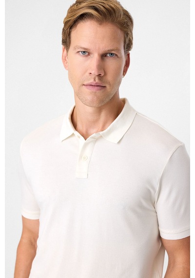 Back And Bond Beyaz Regular Fit Polo Yaka Tişört