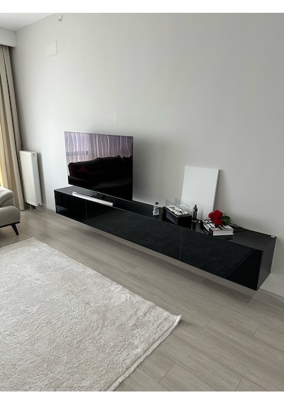 Mac Dizayn Milas Highgloss Parlak Siyah 240 Cm Modern Mdf Tv Ünitesi Şık Ve Geniş Tv Sehpası Parlak Siyah Mac Dizayn Milas Highgloss Parlak Siyah 240 Cm Modern Mdf Tv Ünitesi Şık Ve Geniş Tv Sehpası Parlak Siyah
