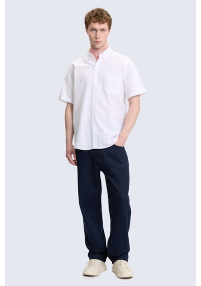 Hatemoğlu Beyaz Comfort Fit 100% Pamuk Düğmeli Yaka Kısa Kollu Casual Gömlek 4111993