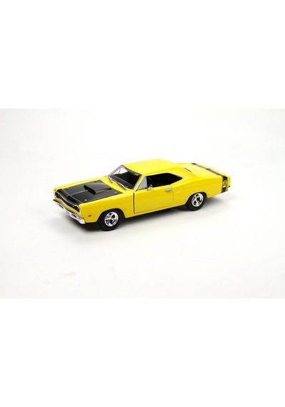 Motormax 1969 Dodge Coronet Super Bee 1/24 Sarı Model Araba