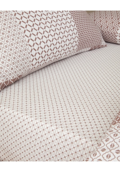English Home Chain Patch Kolay Ütülenir Çift Kişilik Nevresim Takımı 200x220 Cm Mürdüm