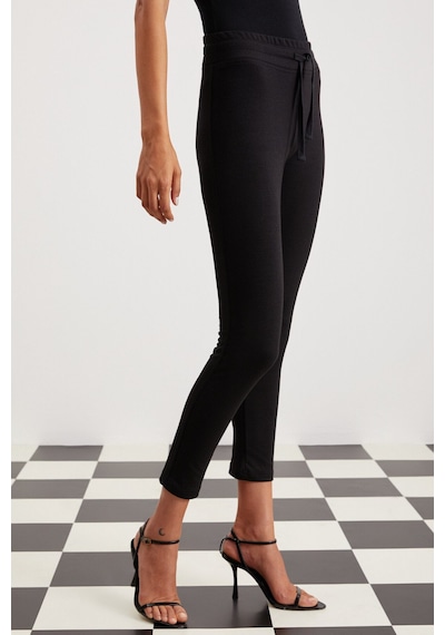 Grimelange Judy Kadın Slim Fit Beli Lastikli Bağlamalı Basic Siyah Tayt