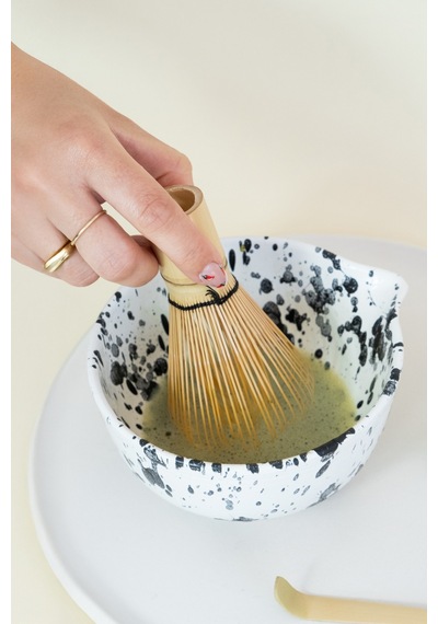 Seramik Mat Siyah Benekli Matcha Kase Ve Whisk Tutacağı Set Beyaz - Siyah - 711673884 Beyaz - Siyah