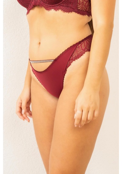 Magic Form Taşlı Dantelli String Külot - 486 Bordo - 619114217 Bordo