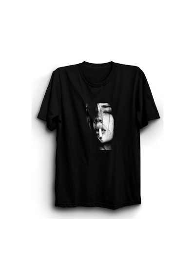 Sigaralı Kadın Baskılı Tshirt SIYAH