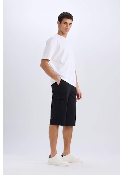 DeFacto Slim Fit Dar Kesim Kargo Cepli Basic Düz Kapri Şort T4693AZ25SMBK81