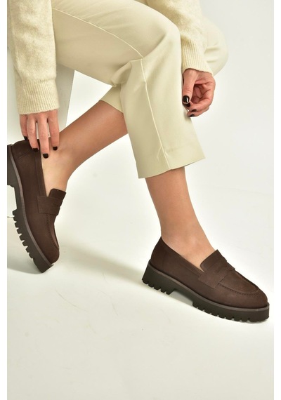Fox Shoes V944086101 Kahverengi Hakiki Deri Nubuk Kalın Tabanlı Makosen Ayakkabı Kahverengi Fox Shoes V944086101 Kahverengi Hakiki Deri Nubuk Kalın Tabanlı Makosen Ayakkabı Kahverengi