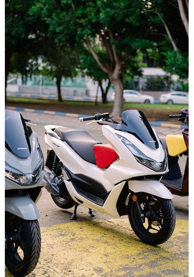 HONDA PCX Motosiklet Çocuk Koltuğu, Siyah Deri, Kolsuz, 4-8 Yaş Arası, Sök Tak