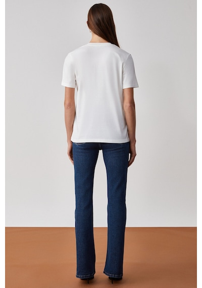 Grımelange Alıne Kadın %100 Organik Pamuk Derin V Yakalı Comfort Fit Beyaz T-shirt Beyaz