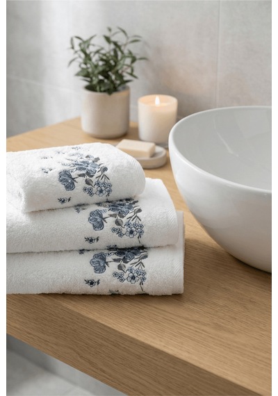 Bambu Pamuk Çiçek Nakışlı 50 X 90 Cm Nakışlı El Havlusu Beyaz