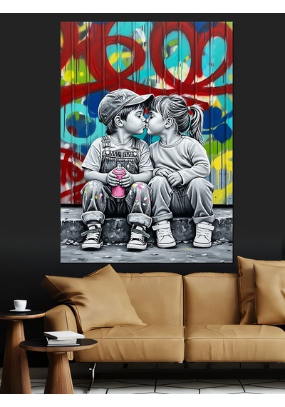 İlk Aşk Ve Duvar Grafiti Dekoratif Kanvas - Mdf Ahşap Tablo