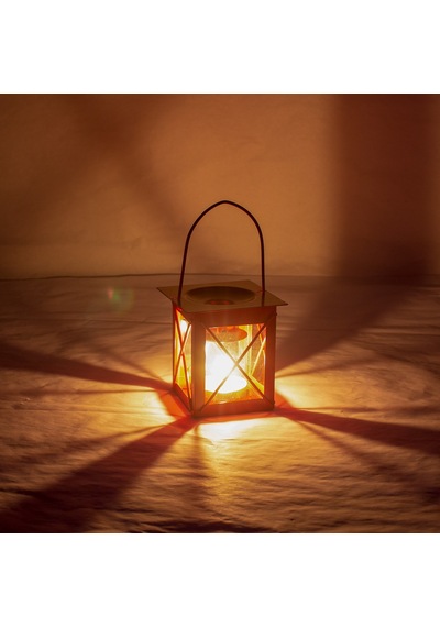 Fener Tipi Metal Mumluk Pembe+Mum 8Cm