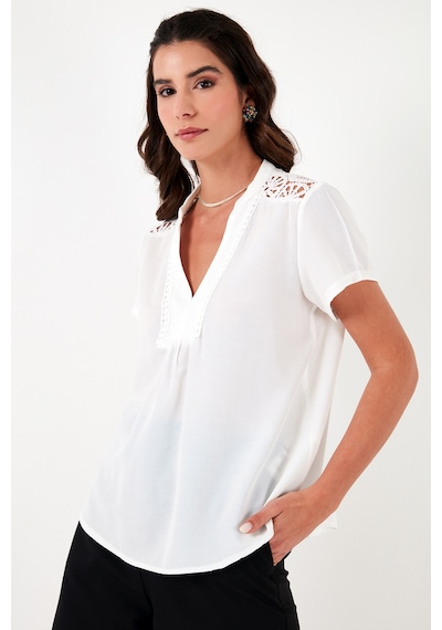 Lela Güpür Detaylı % 100 Pamuk Regular Fit V Yaka Bayan Bluz 611Bz0286 Ekru
