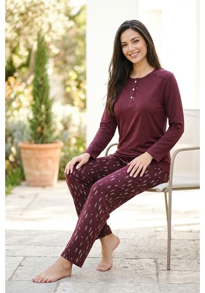 Mataş Kadın Pamuklu Uzun Kollu Üç Düğmeli Biyeli Soft Örme Yumuşak Pijama Takımı Bordo