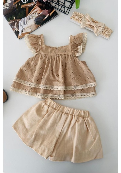 Miniğimin Cicileri Vintage Dantel İşlemeli Kız Bebek Şortlu T... Bej