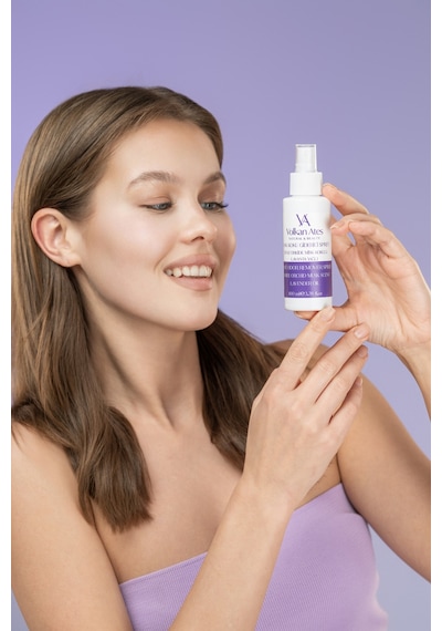 Volkan Ates Natural & Beauty Lavanta Yağlı & Beyaz Orkide Misk Kokulu Ayak Koku Giderici Sprey 100 ML