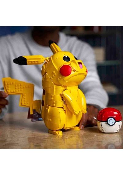 LEGO 72152 Lego Pokémon Pikachu Ve Poké Topu 2050 Parça +18 Yaş