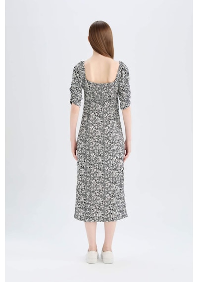 DeFacto Bodycon Vücudu Saran Kare Yaka Çiçek Desenli Bürümcük Yarım Kol Midi Elbise Z5262AZ25SPBK81