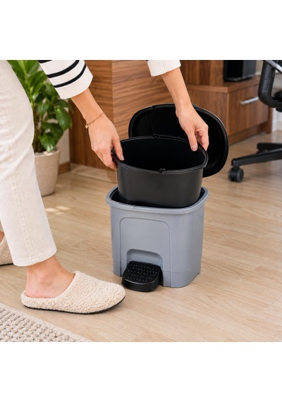 Lexroo 3 Litre Plastik Pedallı Çöp Kovası İç Hazneli İç Kovalı Kapaklı Çöp Kutusu Çok Renkli