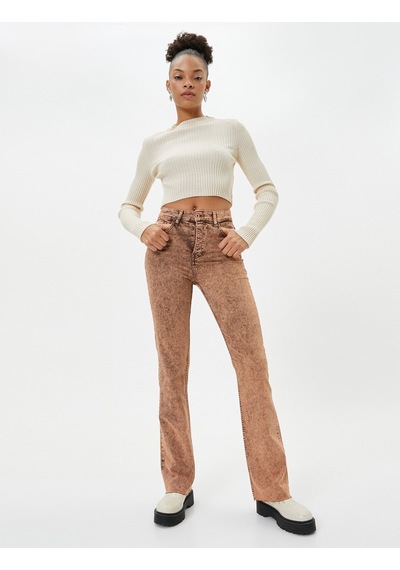 Koton Eskitilmiş Hafif İspanyol Paça Kot Pantolon Dar Kesim Standart Bel Pamuklu Cepli - Victoria Slim Jeans Kiremit 4wal40136mw 4WAL40136MW996 Kiremit Koton Eskitilmiş Hafif İspanyol Paça Kot Pantolon Dar Kesim Standart Bel Pamuklu Cepli - Victoria Slim Jeans Kiremit 4wal40136mw 4WAL40136MW996 Kiremit