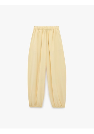 Koton Rahat Kalıp Cepli Viskon Lastikli Paça Cupro Kumaş Beli Lastikli Balon Pantolon Sarı 6sal40097ıw Koton Rahat Kalıp Cepli Viskon Lastikli Paça Cupro Kumaş Beli Lastikli Balon Pantolon Sarı 6sal40097ıw
