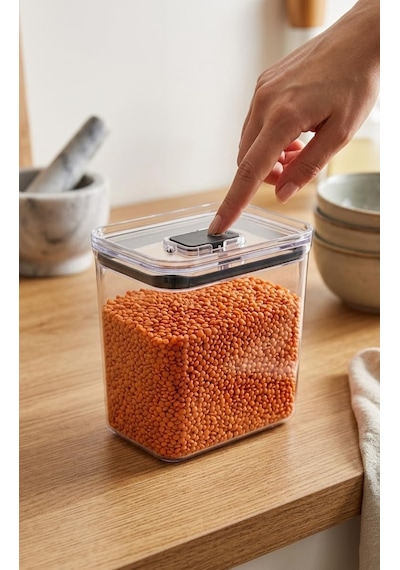 Tr Softchef Click'n Fresh Hava Geçirmez Dikdörtgen Plastik Erzak Kabı 2100 Ml - Vakumlu Tek Tuş Kapaklı Şeffaf Pla Genel