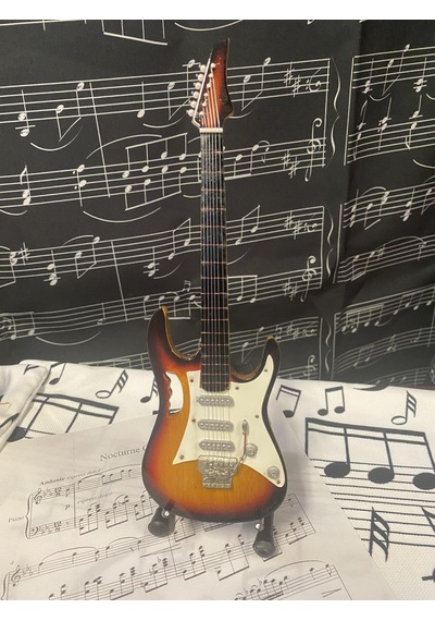 Herşey Nota Elektro Gitar Ahşap El Yapımı Biblo Minyatür 25 Cm
