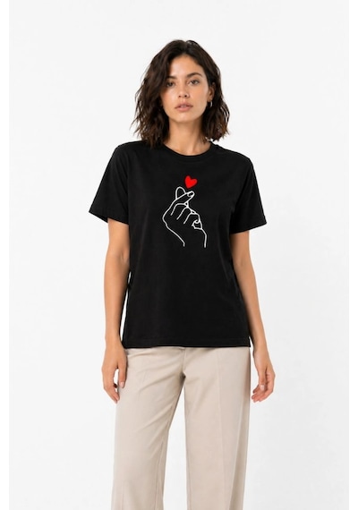 Wear Vexel Kadın Kore Parmak Kalp Aşk Temalı Minimal Baskılı Tişört Yazlık Kısa Kol T-shirt - Siyah Siyah Wear Vexel Kadın Kore Parmak Kalp Aşk Temalı Minimal Baskılı Tişört Yazlık Kısa Kol T-shirt - Siyah Siyah