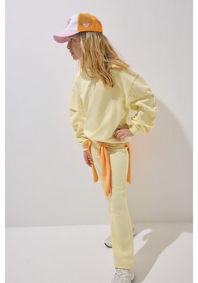 Defacto Bisiklet Yaka Sweatshirt Ve Nervürlü Pantolon 2li Takım Kız Çocuk I3868a826auyl498 Sarı-yl498