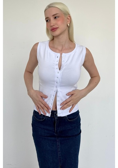 Beyaz Bisiklet Yaka Düğmeli Kadın Bluz Mg2638 Beyaz