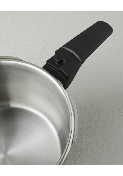 Hyperchef Paslanmaz Çelik Düdüklü Tencere 6l Siyah