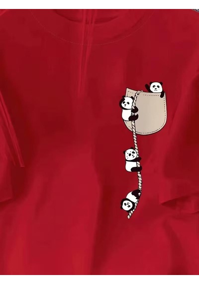 Sevimli Panda Grafikli İpli Cep Detaylı Kısa Kollu Oversize Unisex Bisiklet Yaka Tişört Kirmizi Sevimli Panda Grafikli İpli Cep Detaylı Kısa Kollu Oversize Unisex Bisiklet Yaka Tişört Kirmizi